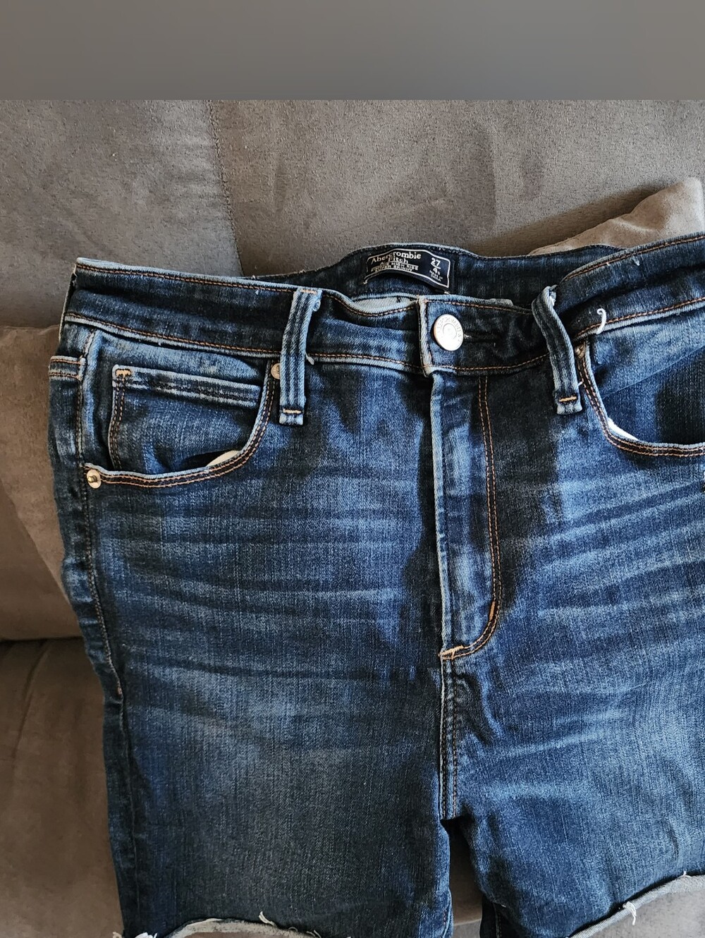Abercrombie & Fitch Men's Dark Blue Washed Denim Shorts